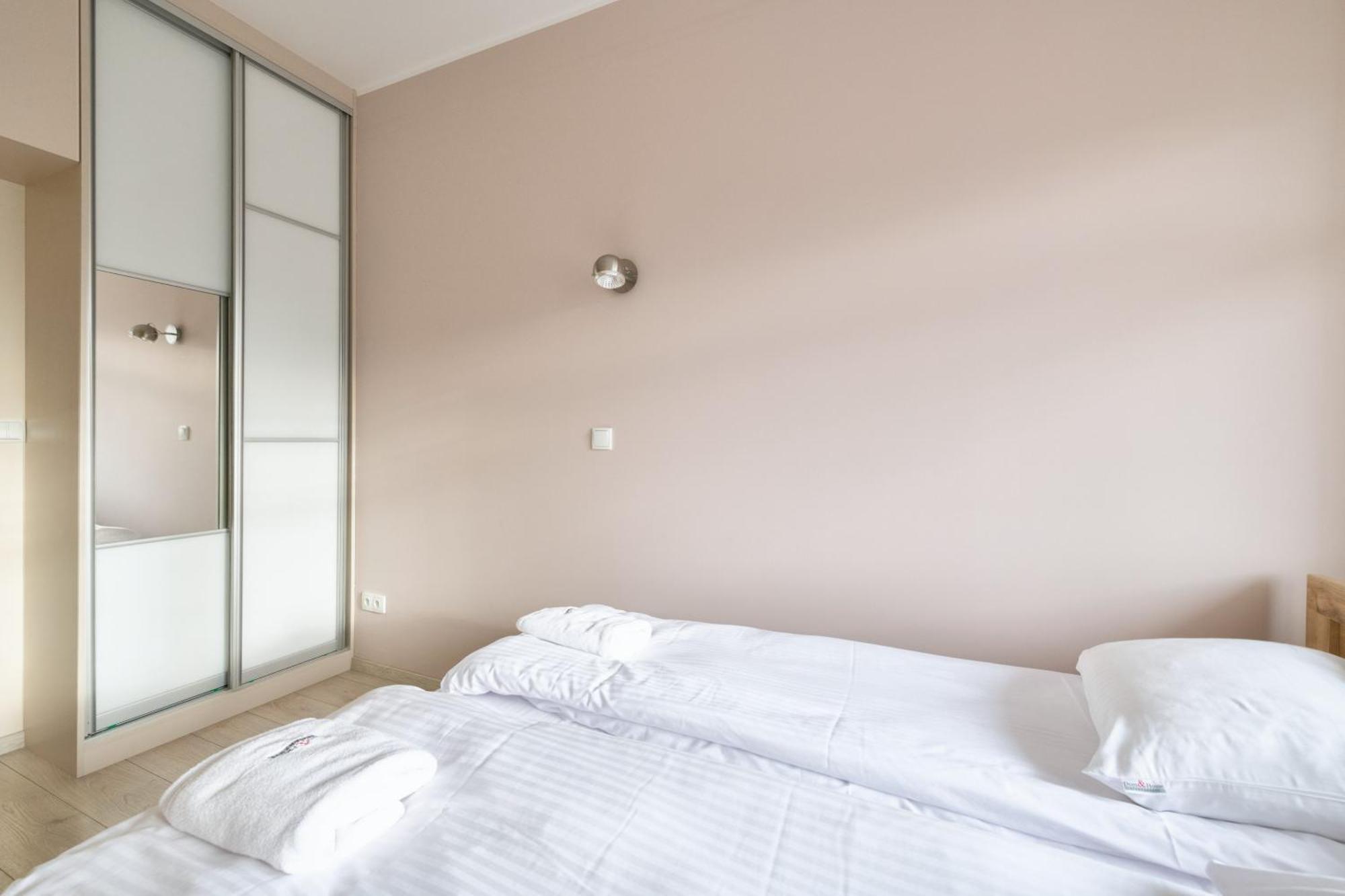 Dom & House - Apartamenty Neptun Park กดัญสก์ ภายนอก รูปภาพ